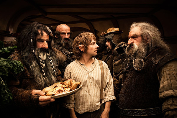 Hobbitses, hobbitses, eats them raw